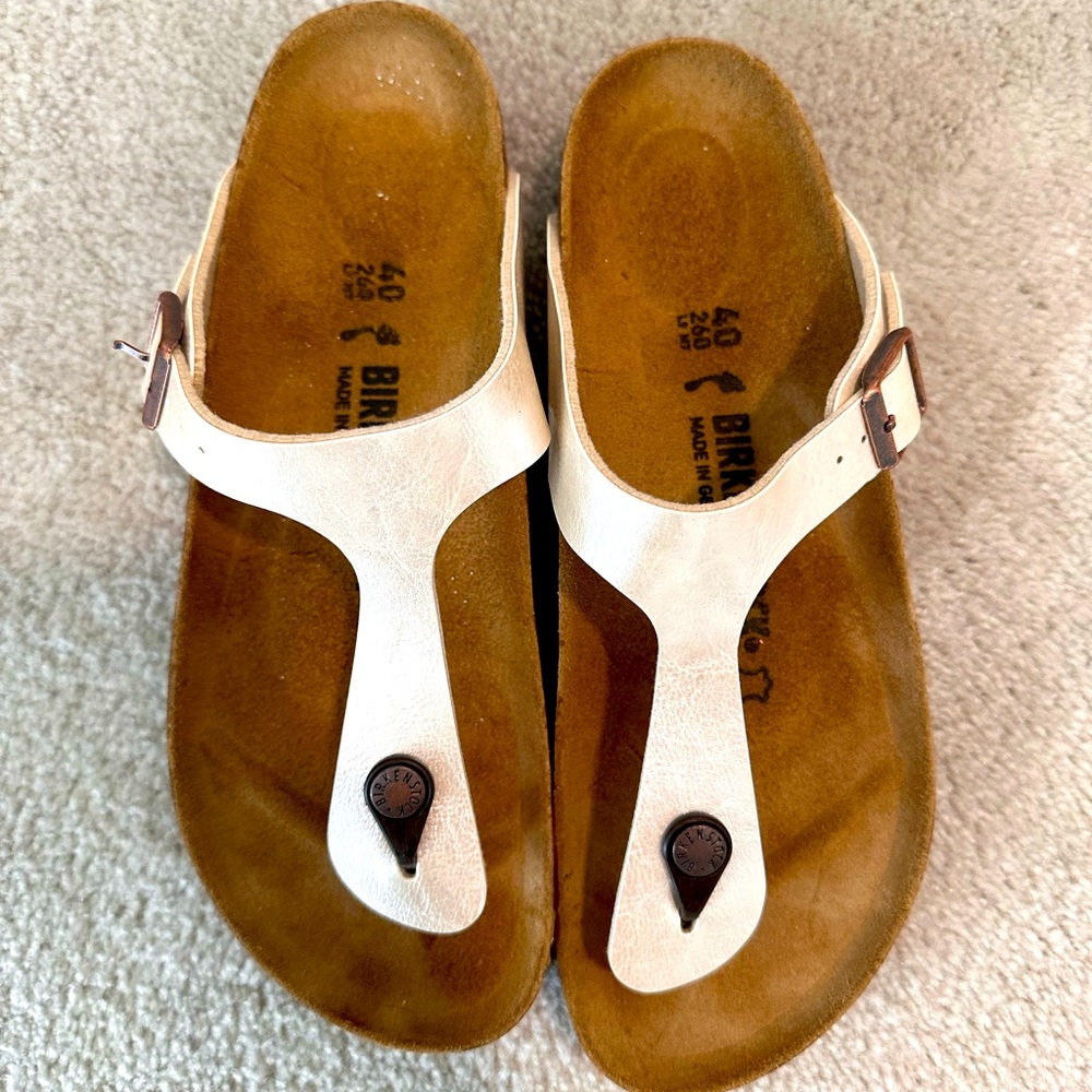 Pearl white Birkenstock ghiza sandals excellent condition worn once